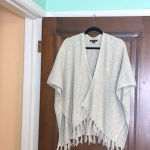 American Eagle One Size Fits All Sweater Cape